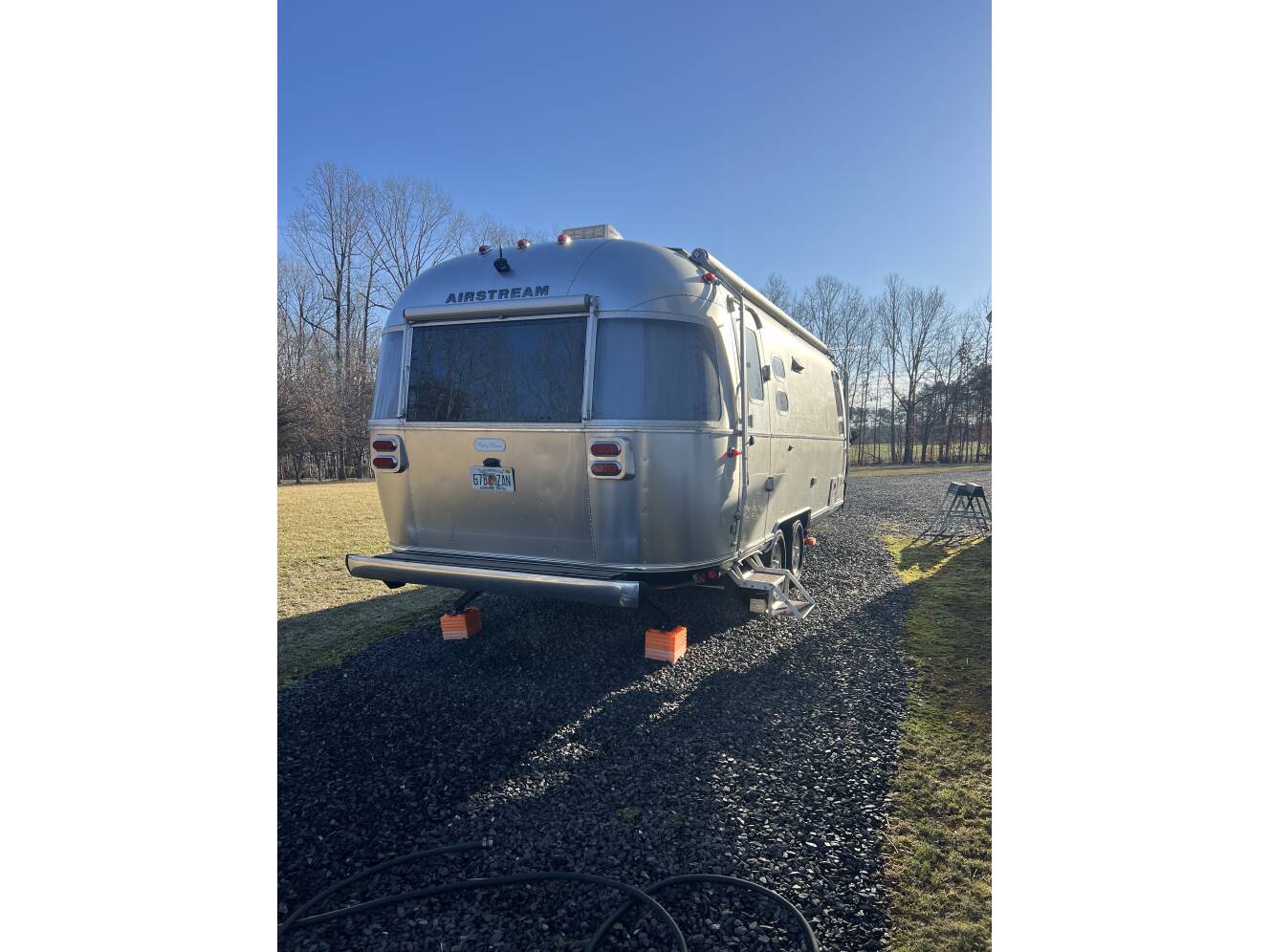 A photo of this 2023 Airstream FLYING CLOUD 25FB TWIN