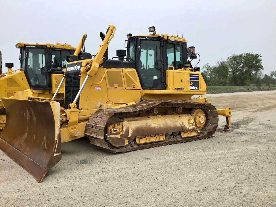 2015 KOMATSU D65PXI in Georgetown On, CA
