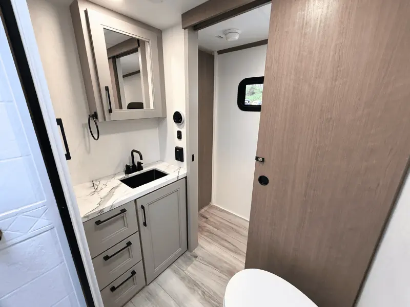 2027 KZ RV Durango D256RKT Half-Ton