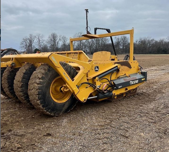 2016 JOHN DEERE 1812C in Lake Village, AR