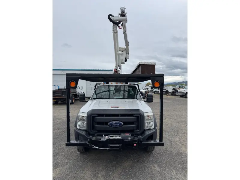 2016 FORD F550