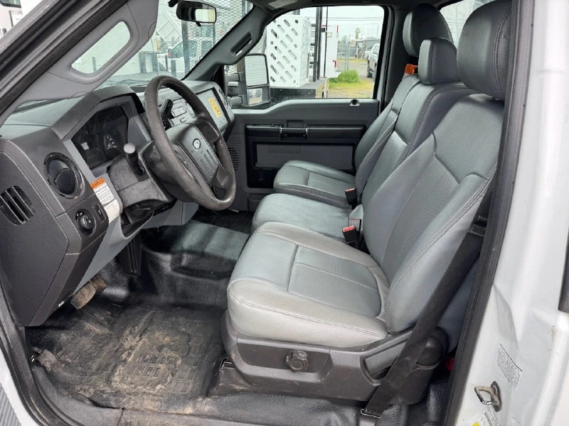 2016 FORD F550
