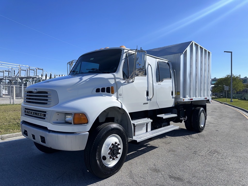 2009 STERLING ACTERRA 4X4 in Miami, FL