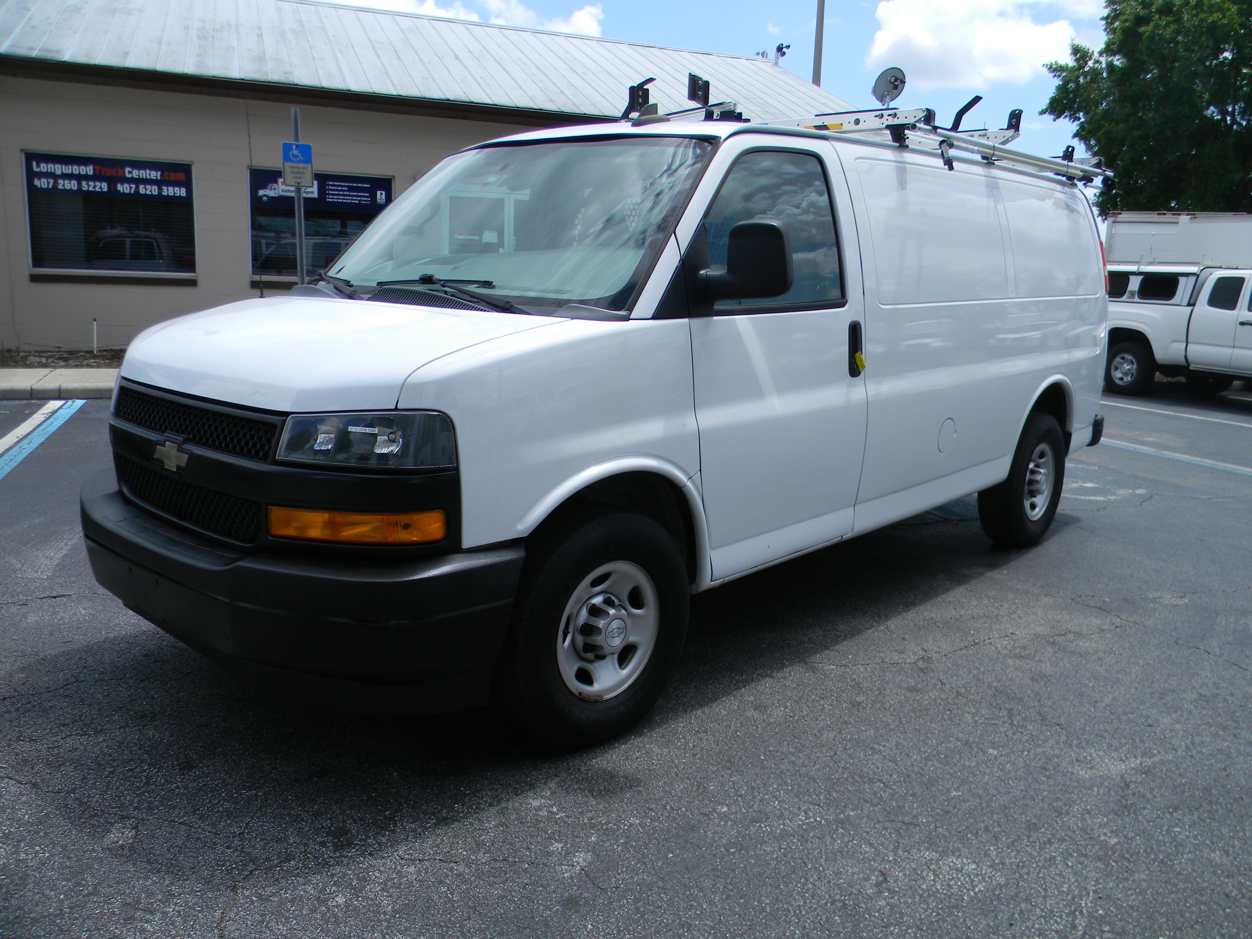 2018 CHEVROLET EXPRESS G2500 in Sanford, FL