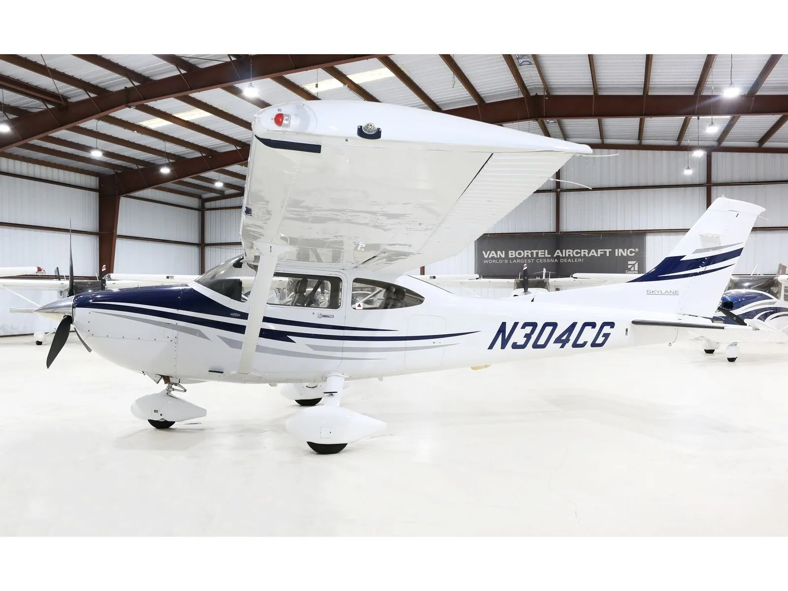 2005 Cessna 182T SKYLANE in Arlington, TX