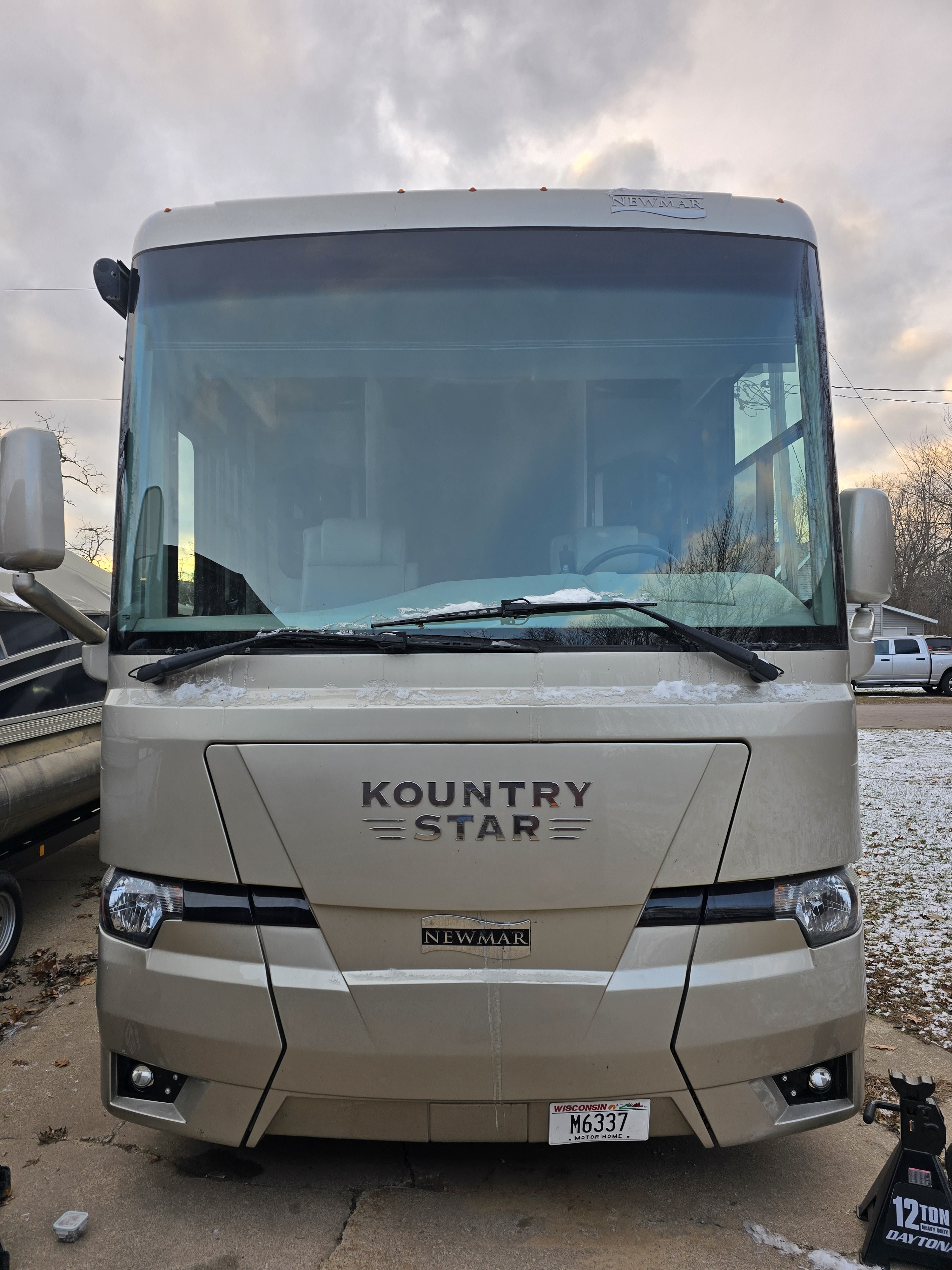 2020 Newmar KOUNTRY STAR 4002 in eleva WI