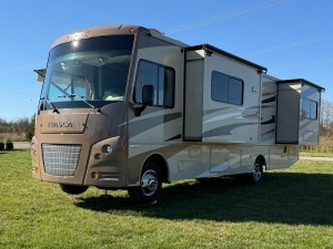 2016 Itasca SUNSTAR 30T in chapel hill TN