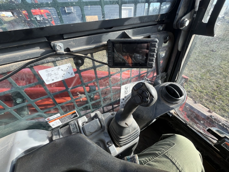2022 KUBOTA SVL97-2