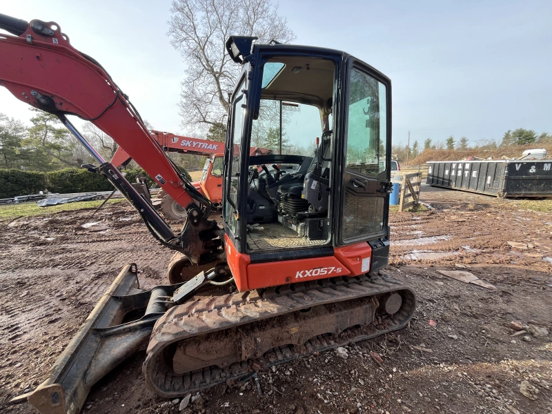 2022 KUBOTA KX057-5
