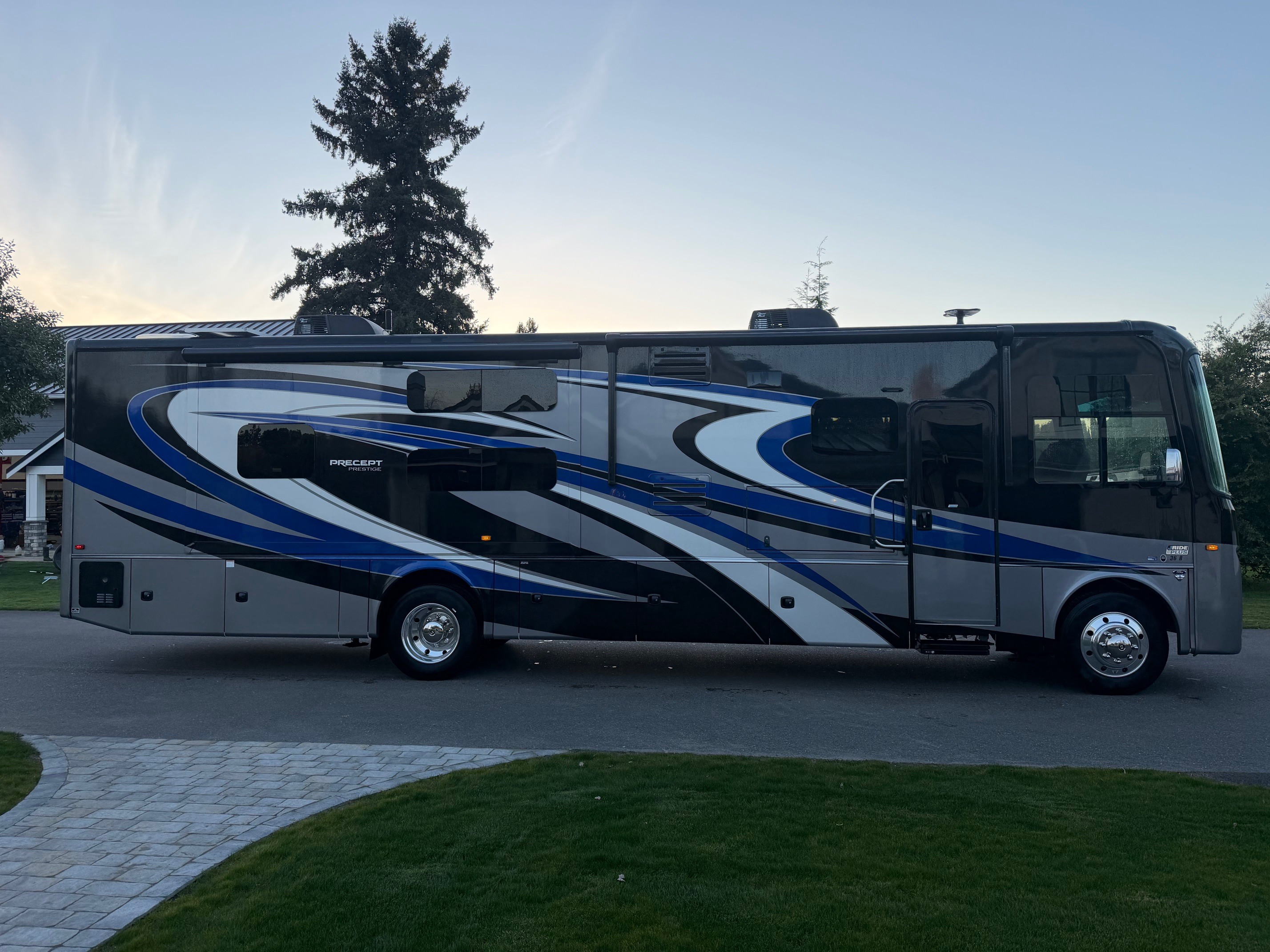 2021 Jayco PRECEPT PRESTIGE 36B in puyallup WA