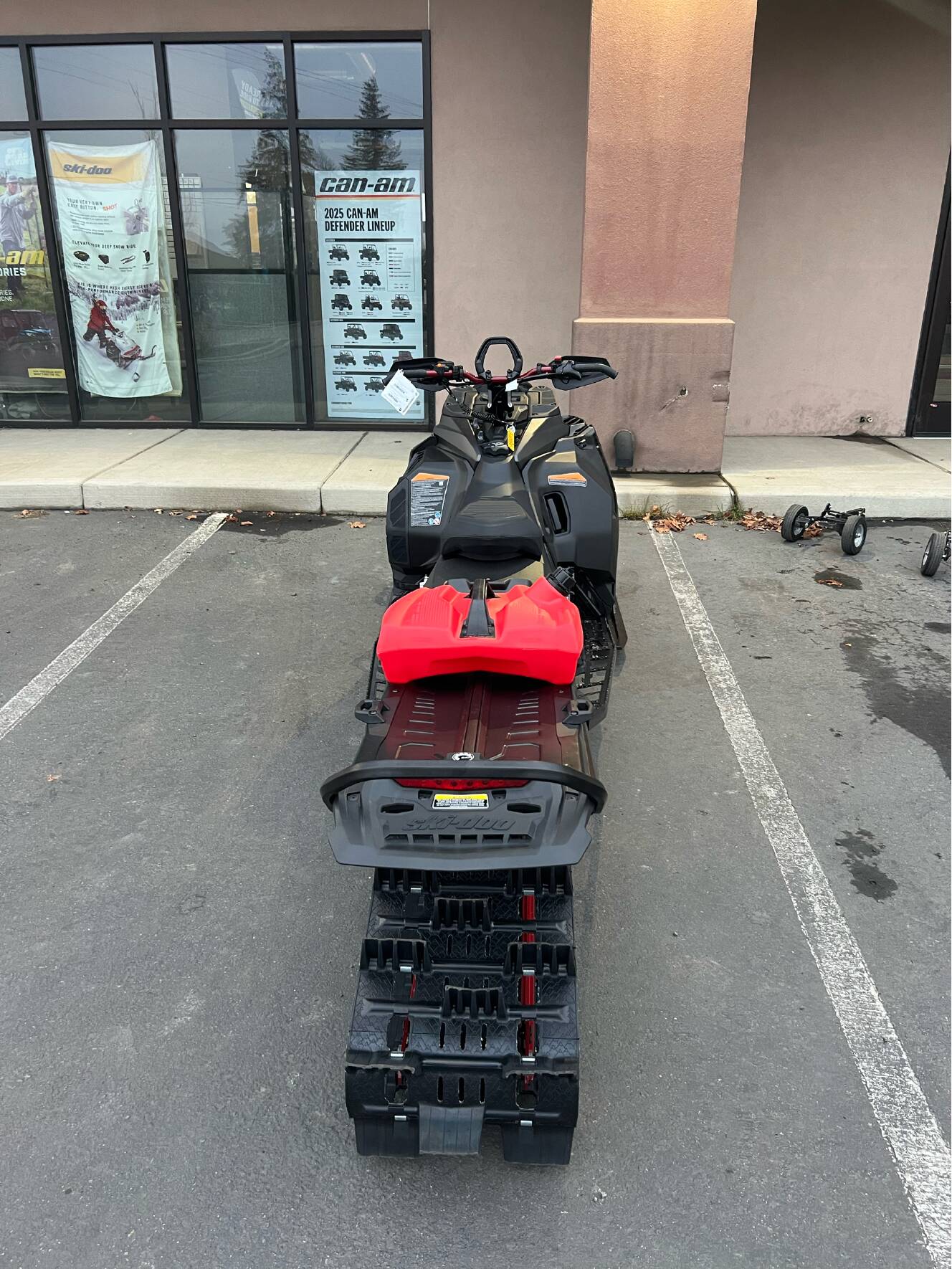 A photo of this 2025 Ski-Doo Special Edition - Summit Adrenaline w/ Edge Package 16