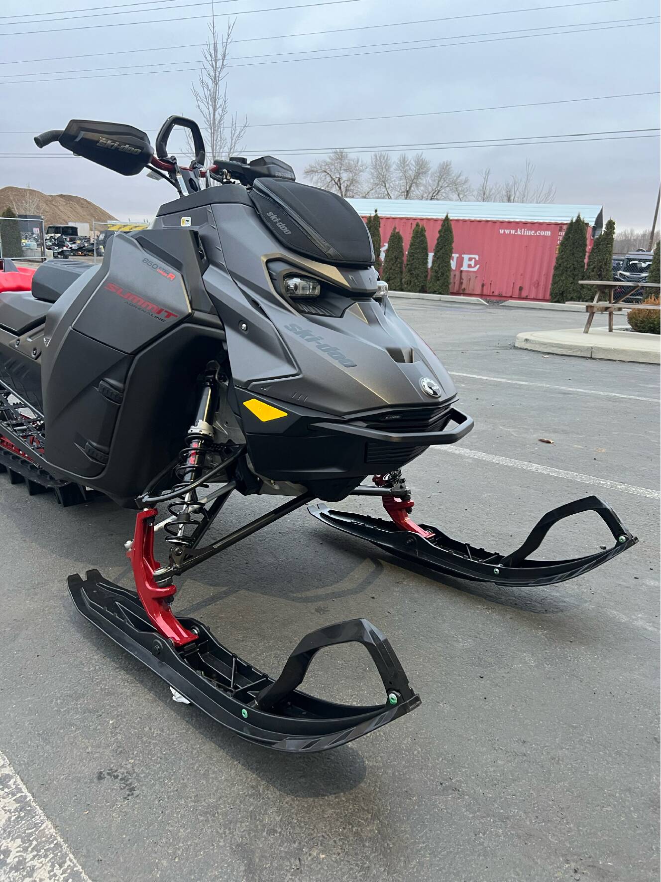 A photo of this 2025 Ski-Doo Special Edition - Summit Adrenaline w/ Edge Package 16