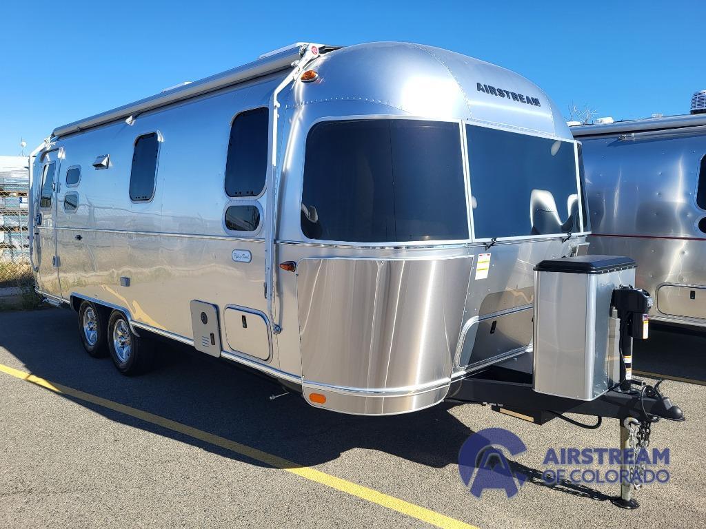 2026 Airstream Flying Cloud 25FB Twin Hatch in denver CO