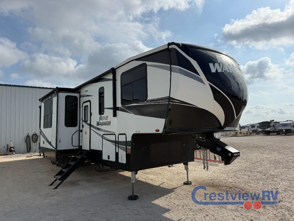 2021 Heartland Road Warrior 3965 in hewitt TX