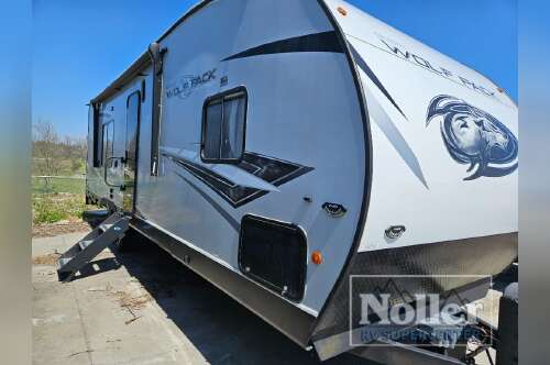 2021 Forest River Rv Cherokee Wolf Pack 23PACK15 in topeka KS