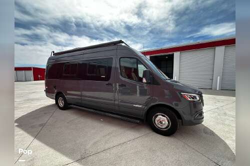 2020 Winnebago Boldt 70KL Q70KL in windsor CO
