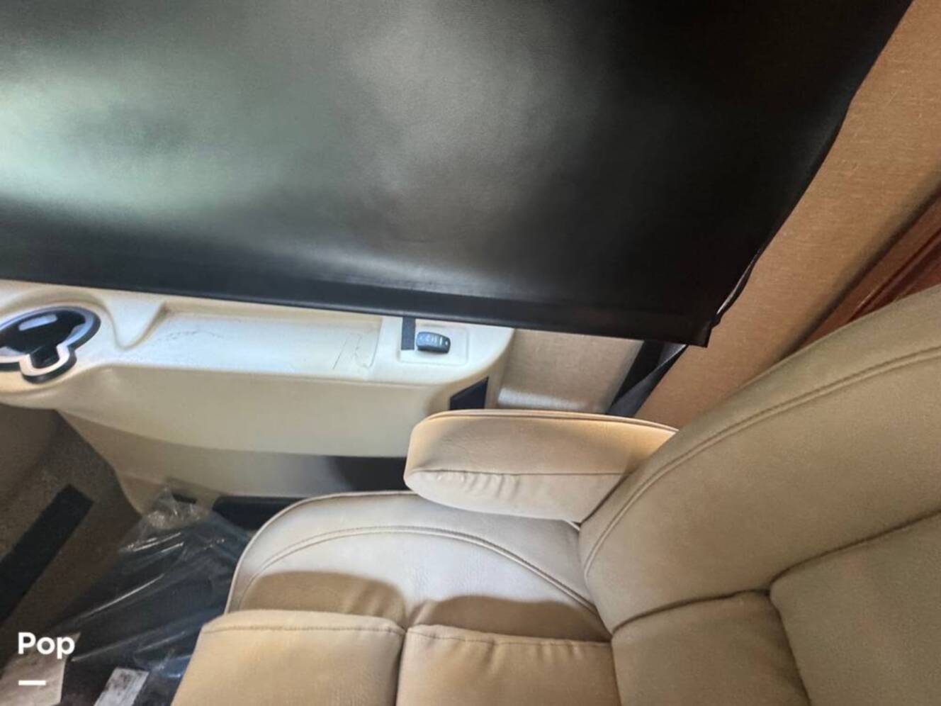 A photo of this 2016 Holiday Rambler Vacationer 36DB