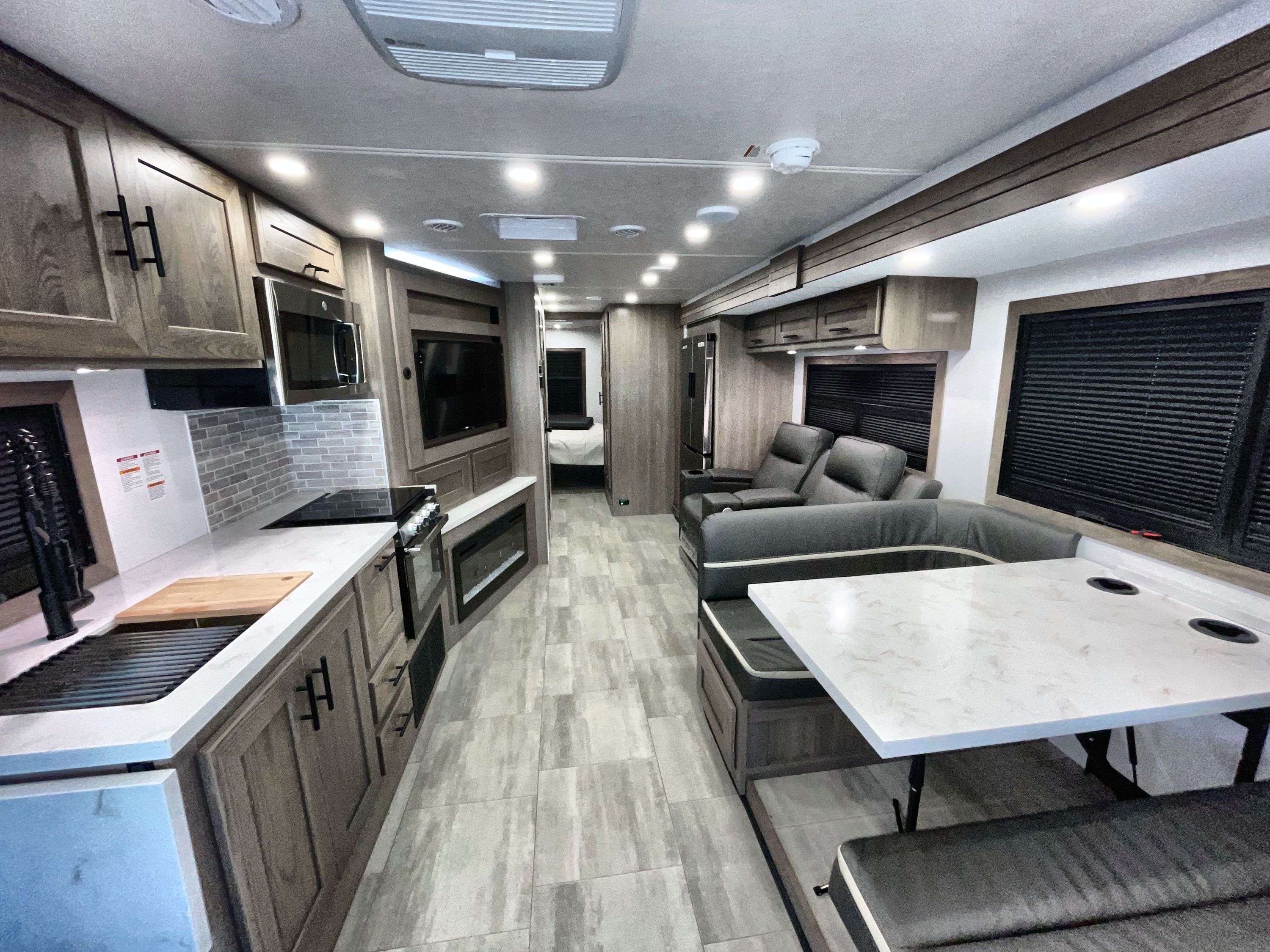 2025 Forest River FR3 33Z in akron OH