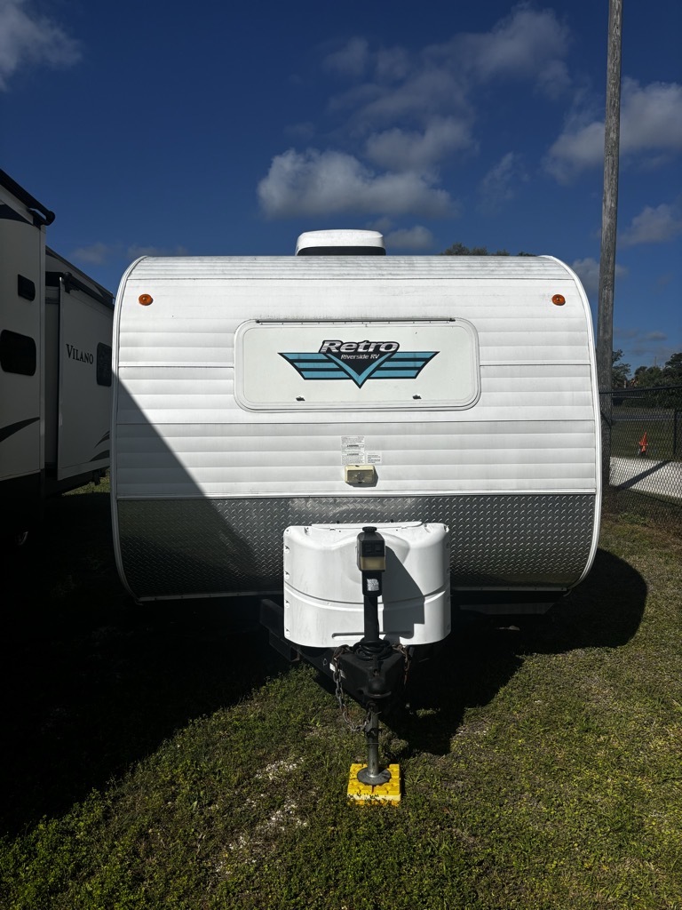 2018 Riverside Rv WATERFALL 195 RV