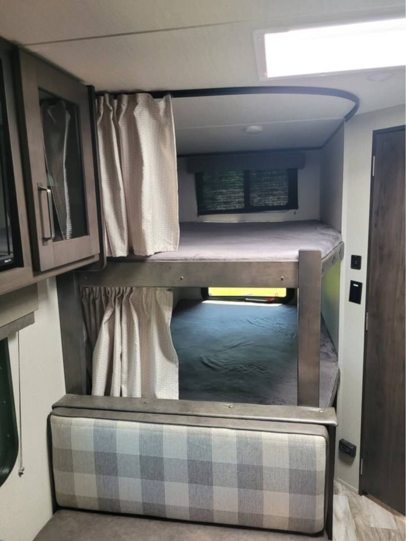 A photo of this 2021 Grand Design TRANSCEND XPLOR 247BH