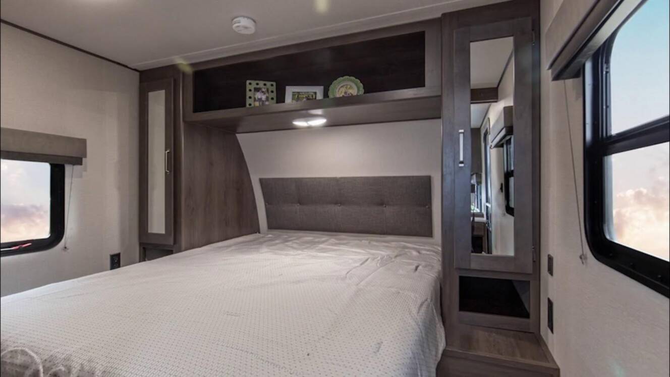 A photo of this 2021 Grand Design TRANSCEND XPLOR 247BH