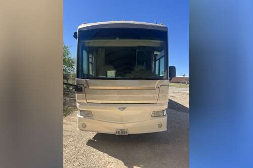 2008 Fleetwood EXPEDITION 38S in del rio TX