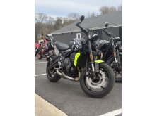 Motorcycle Spotlight: Triumph Trident 660 image