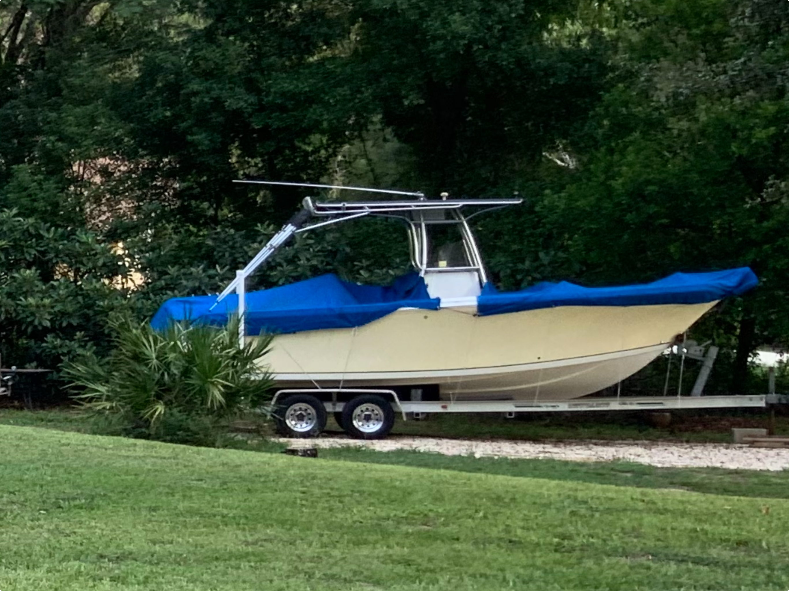 2005 Sailfish 236 Cc in beverly hills FL