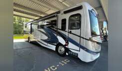 2021 Fleetwood DISCOVERY 38W RV