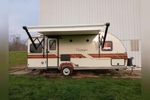 2022 Gulf Stream VINTAGE CRUISER 19ERD in lewisburg OH