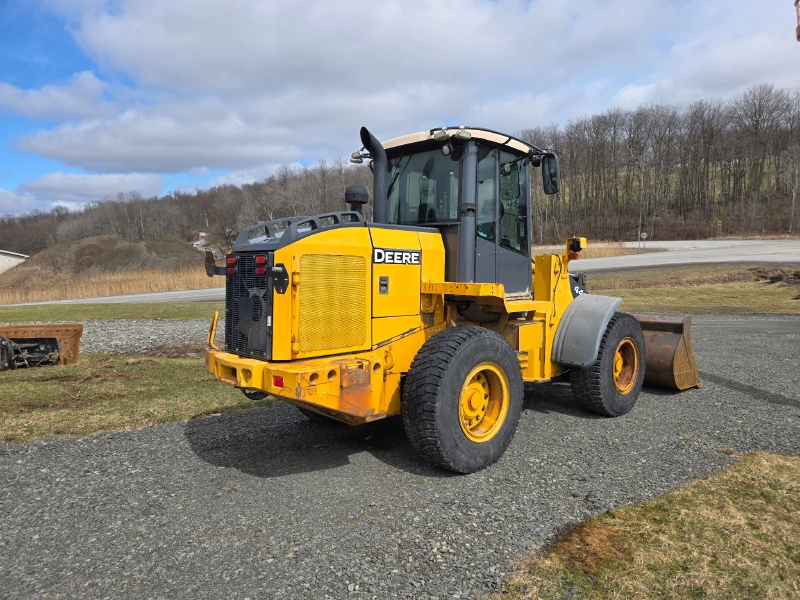 2010 JOHN DEERE 444K