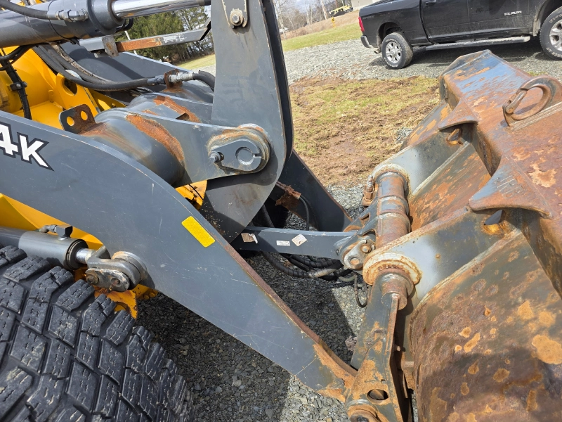 2010 JOHN DEERE 444K