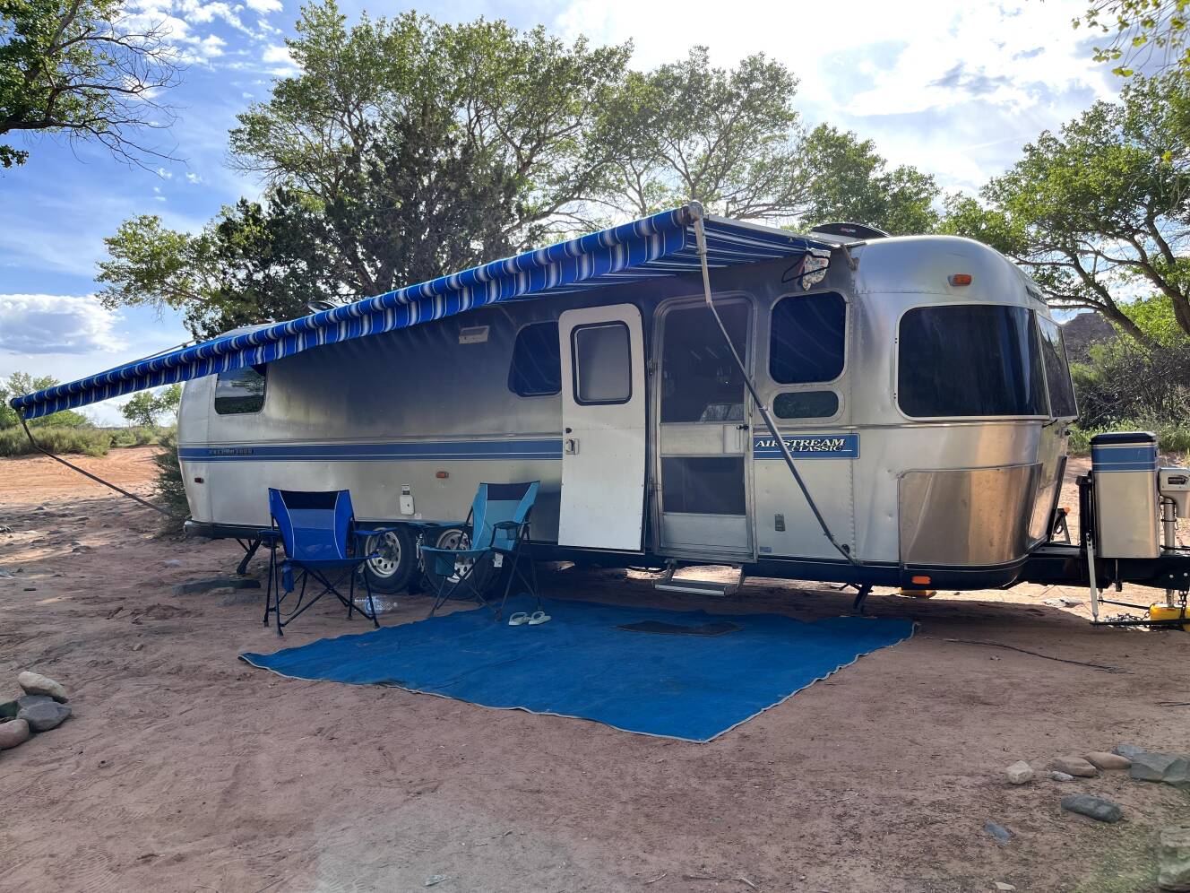 A photo of this 1994 Airstream CLASSIC 30
