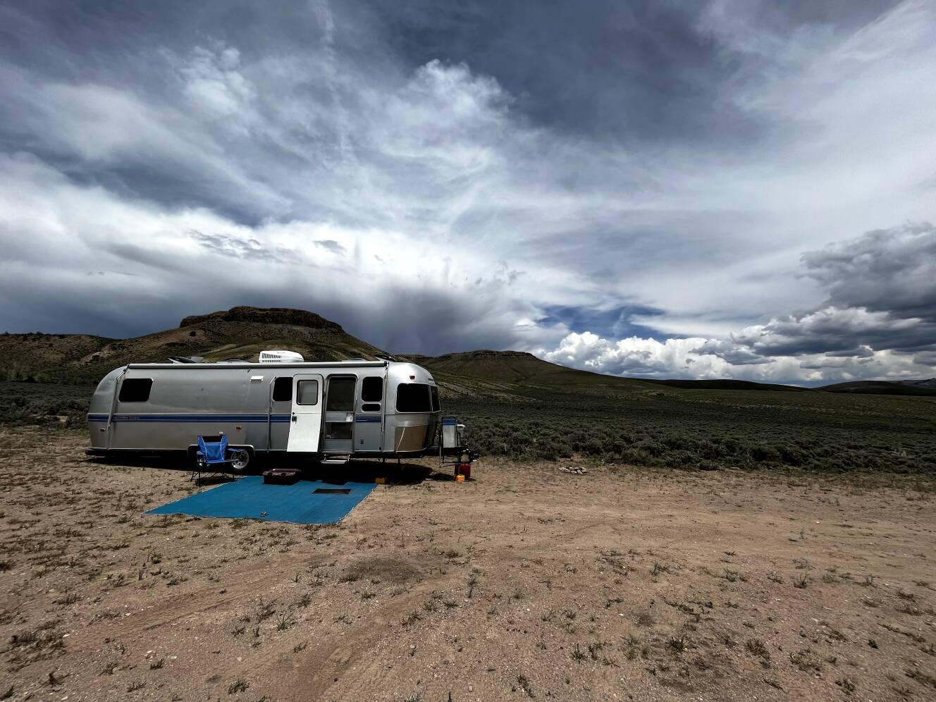 A photo of this 1994 Airstream CLASSIC 30