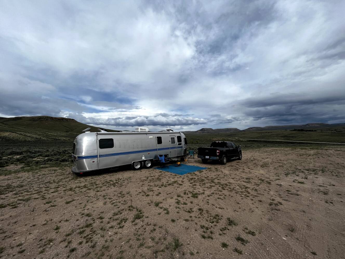 A photo of this 1994 Airstream CLASSIC 30