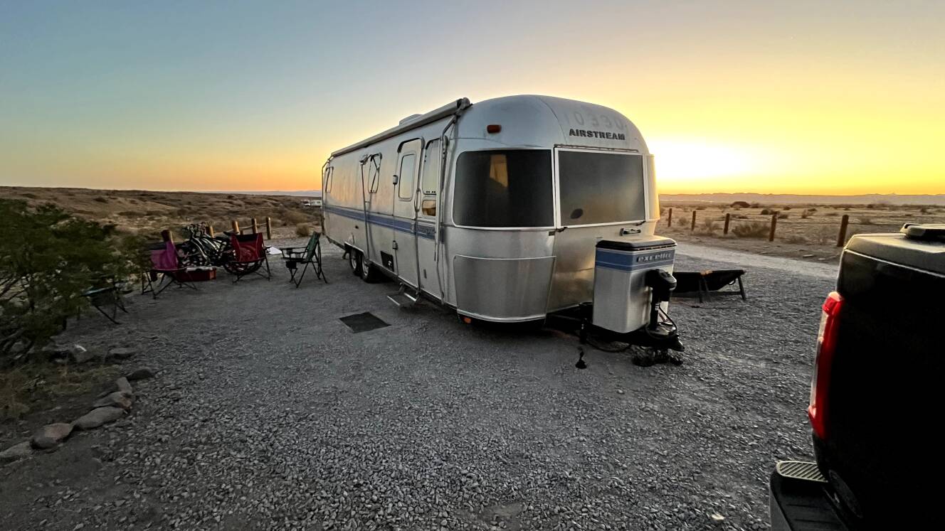 A photo of this 1994 Airstream CLASSIC 30