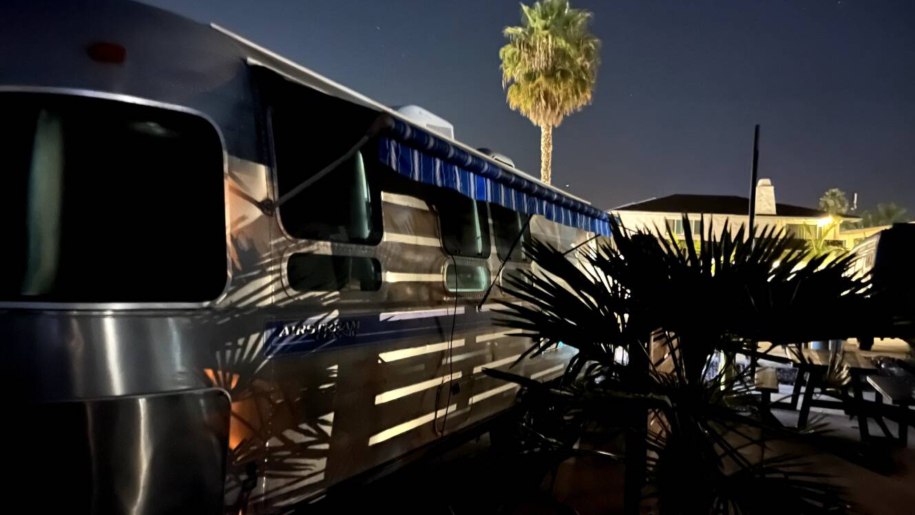 A photo of this 1994 Airstream CLASSIC 30