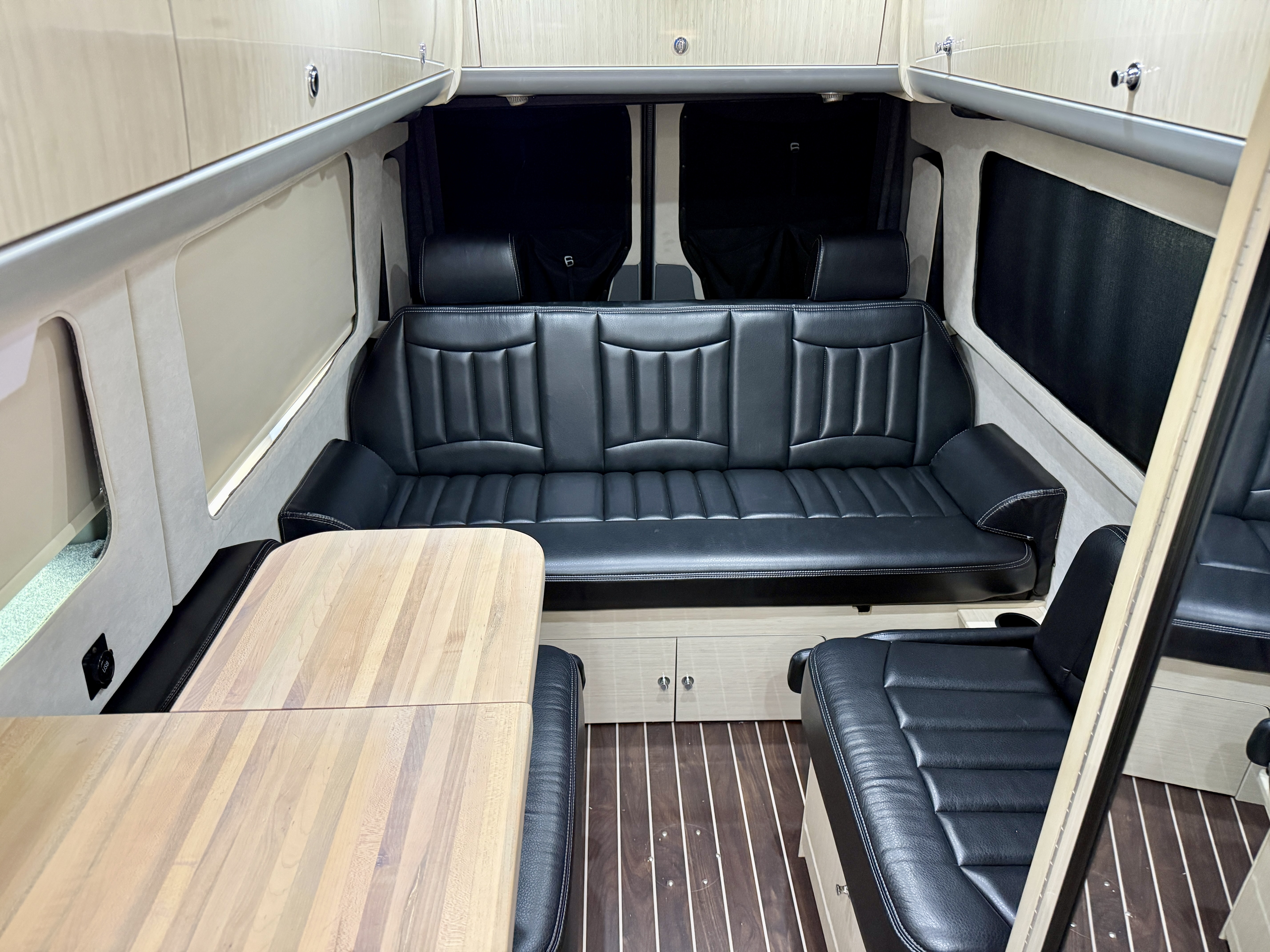 2017 Airstream INTERSTATE GRAND TOUR EXT 3500 4WD in jacksonville FL