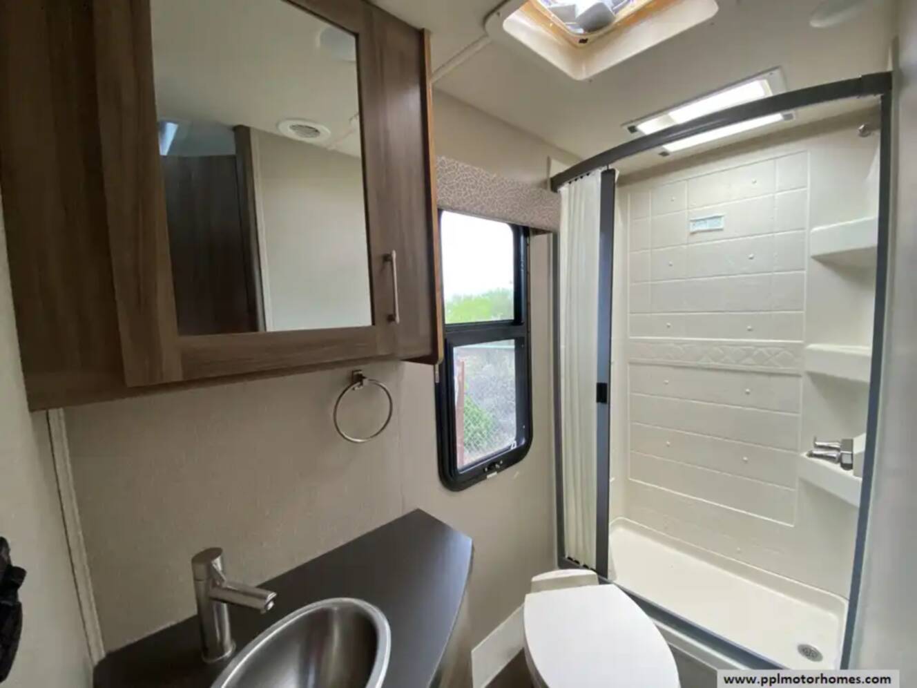 A photo of this 2019 Jayco Melbourne Prestige Series 24LP