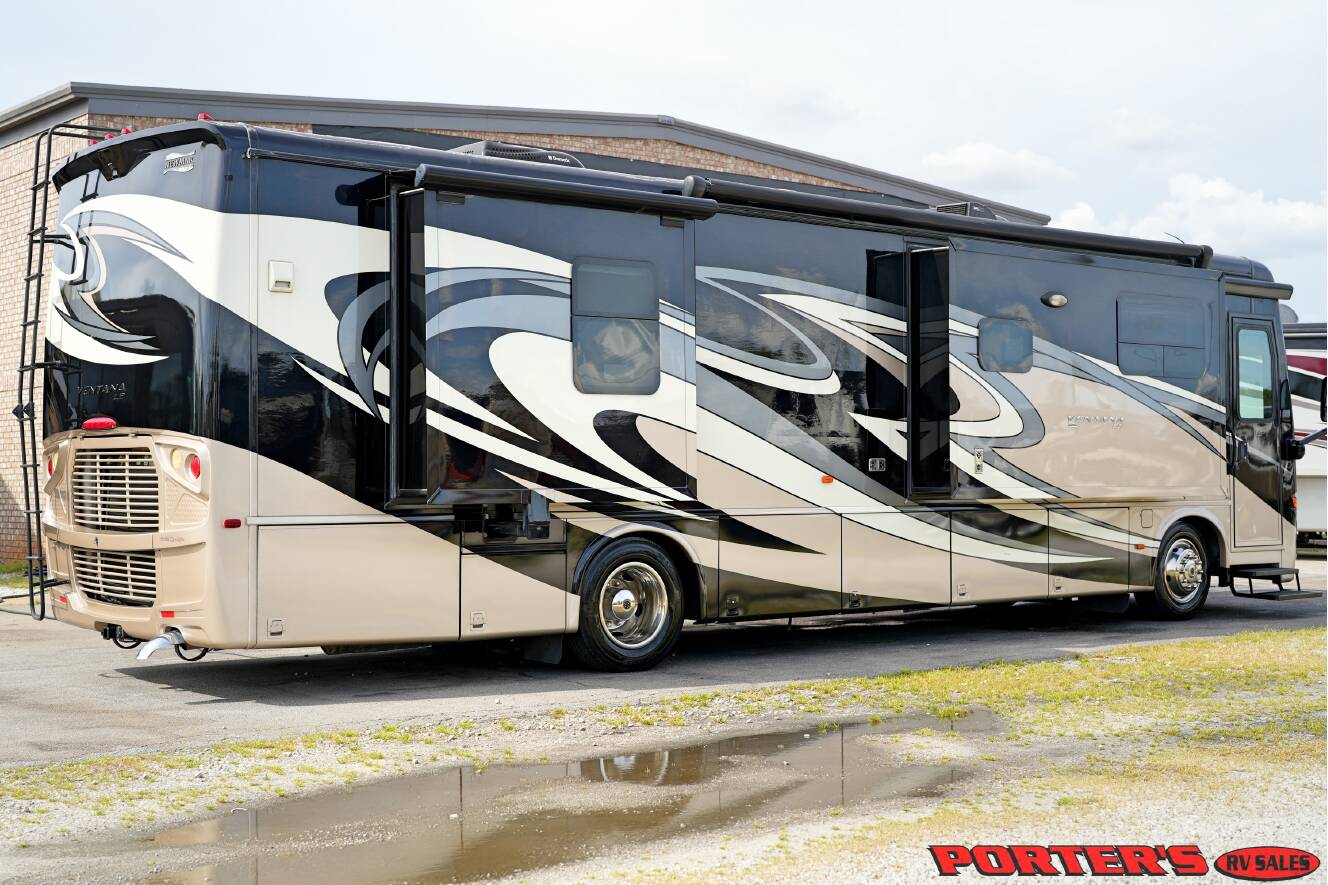 A photo of this 2015 Newmar VENTANA LE 3849