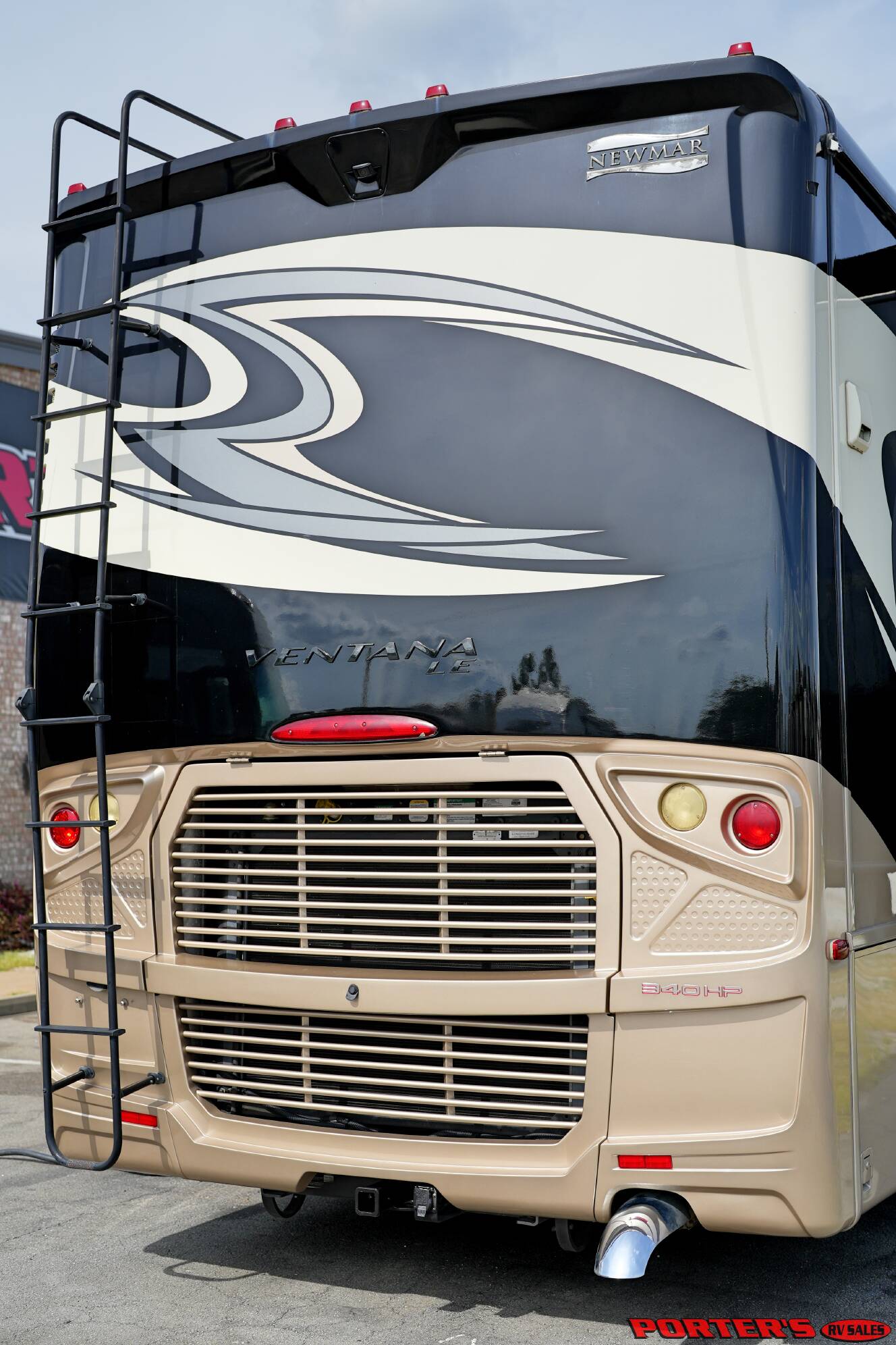 A photo of this 2015 Newmar VENTANA LE 3849