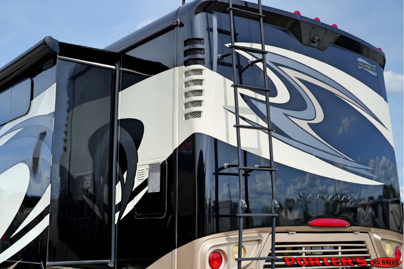 A photo of this 2015 Newmar VENTANA LE 3849