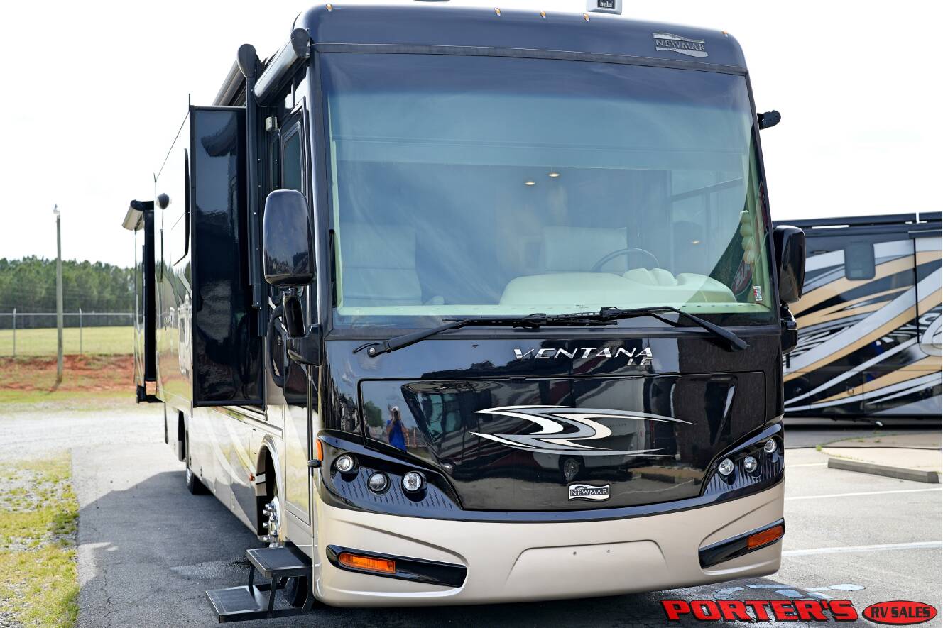 A photo of this 2015 Newmar VENTANA LE 3849