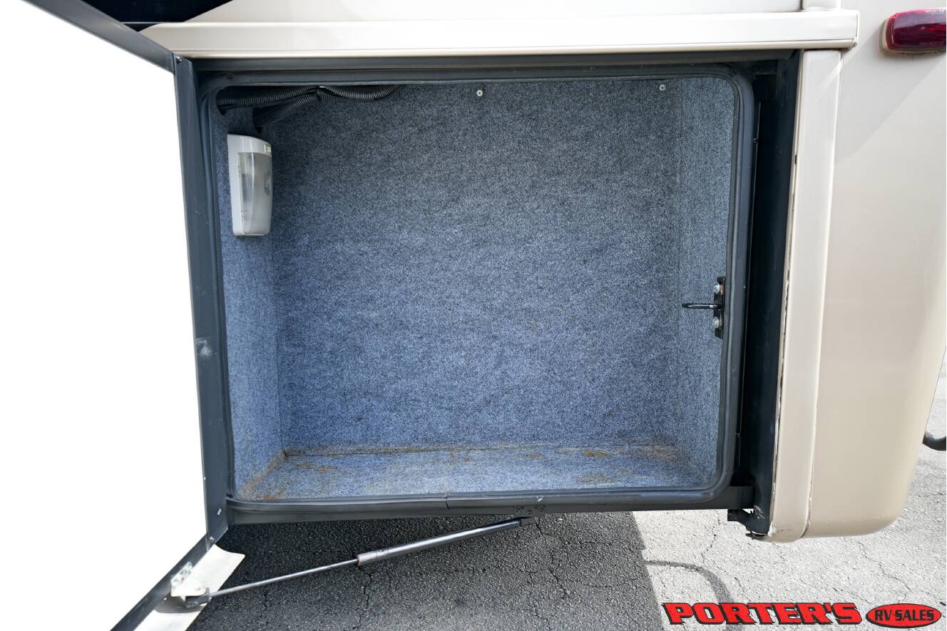 A photo of this 2015 Newmar VENTANA LE 3849