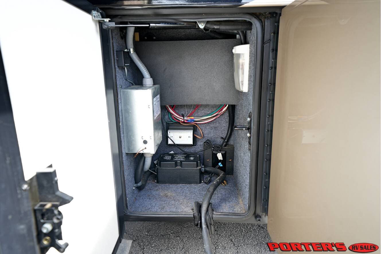 A photo of this 2015 Newmar VENTANA LE 3849