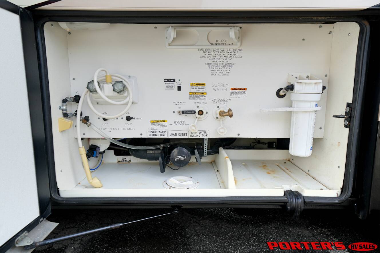 A photo of this 2015 Newmar VENTANA LE 3849