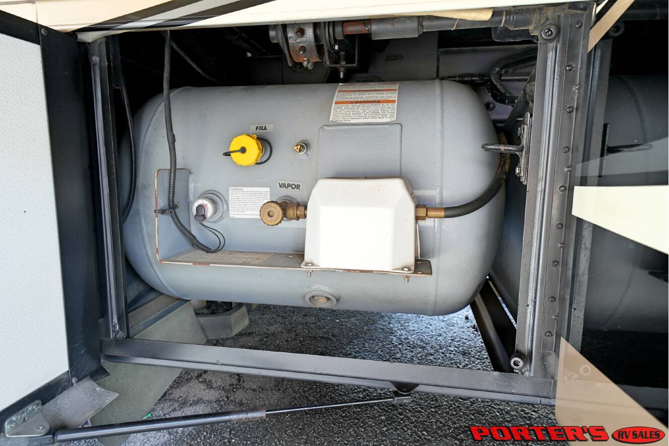 A photo of this 2015 Newmar VENTANA LE 3849
