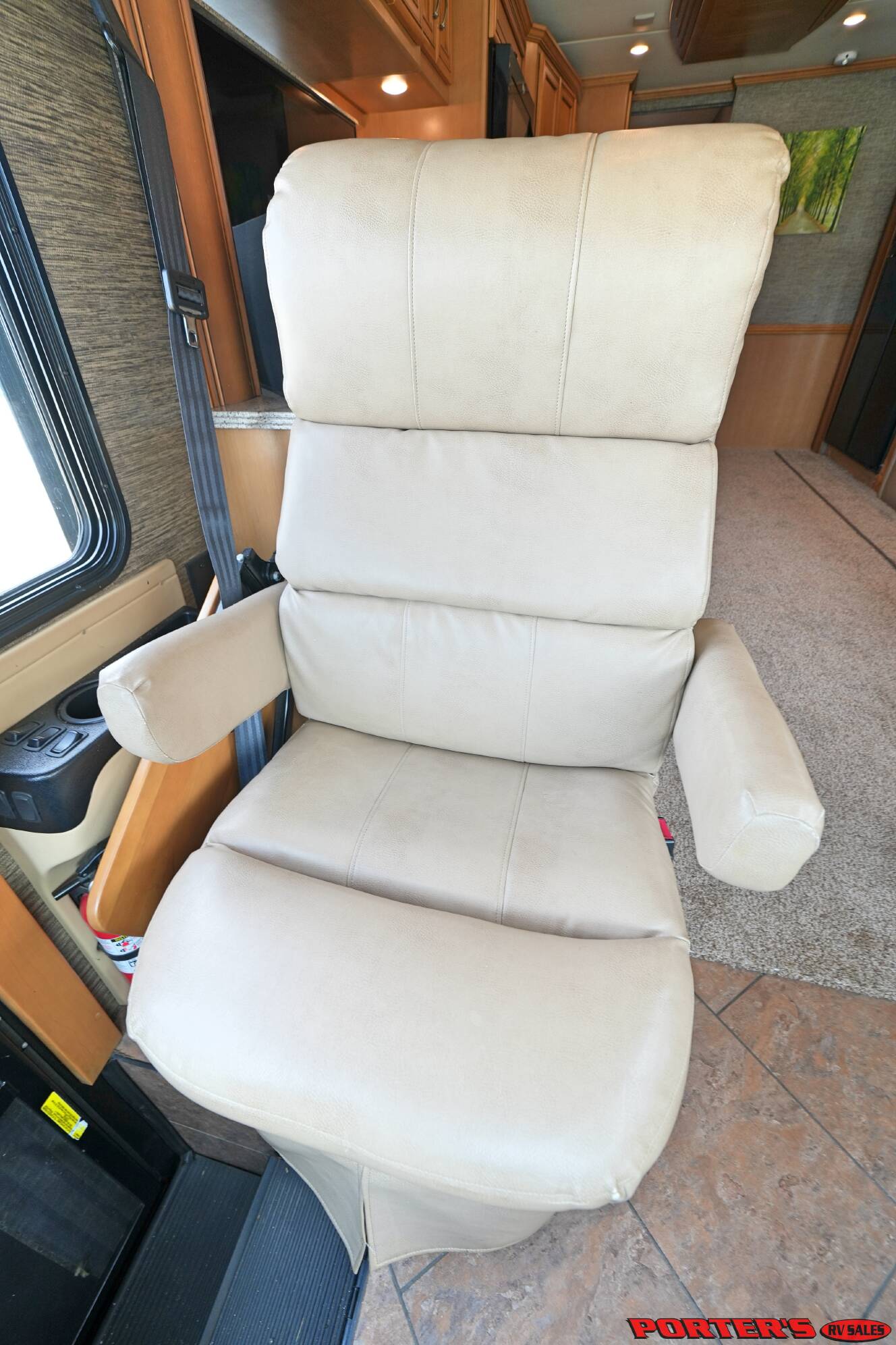 A photo of this 2015 Newmar VENTANA LE 3849