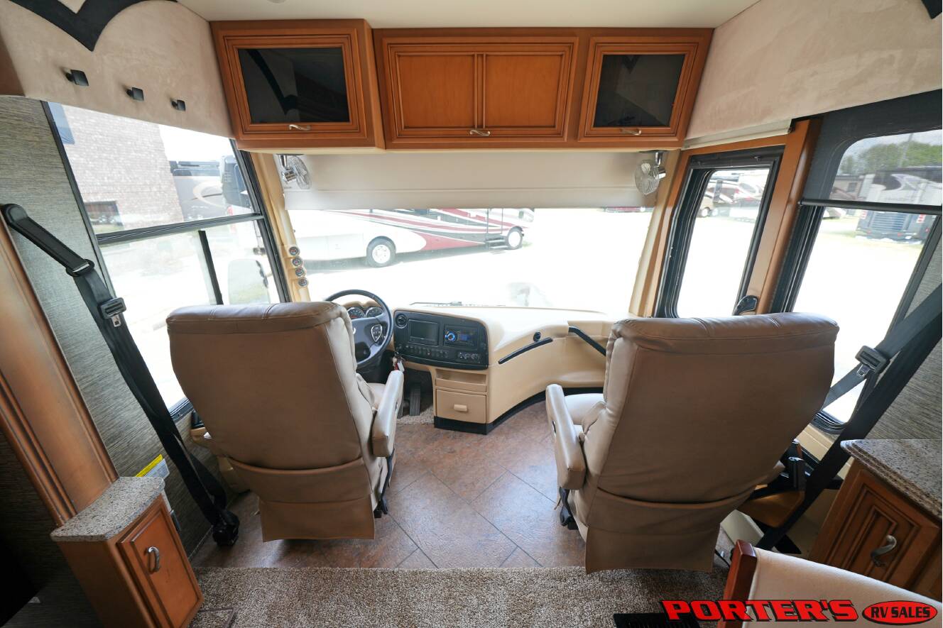 A photo of this 2015 Newmar VENTANA LE 3849