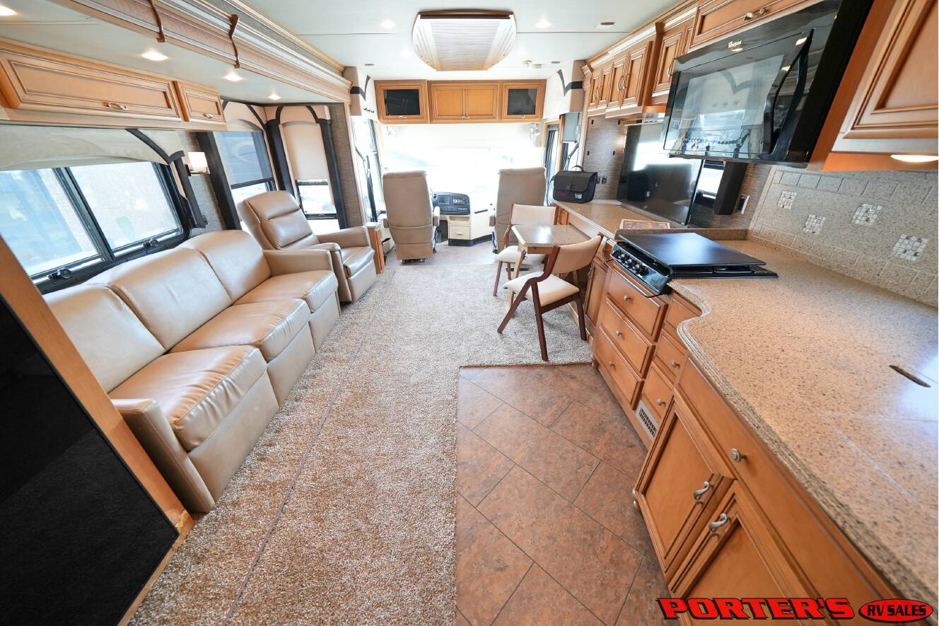 A photo of this 2015 Newmar VENTANA LE 3849